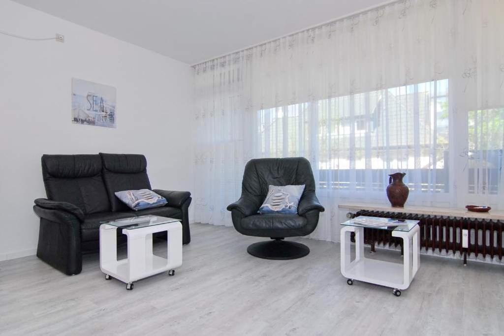 Apartment Klaus-groth-strasse 2, Whg 10 *