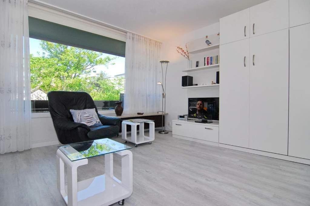 Klaus-groth-strasse 2, Whg 10 *