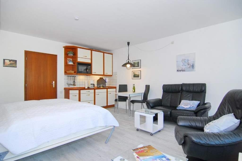 Apartment Klaus-groth-strasse 2, Whg 10